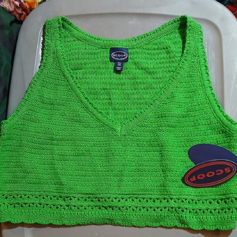 Scoop Neon Green Knit Crop Top. Sz. XXL